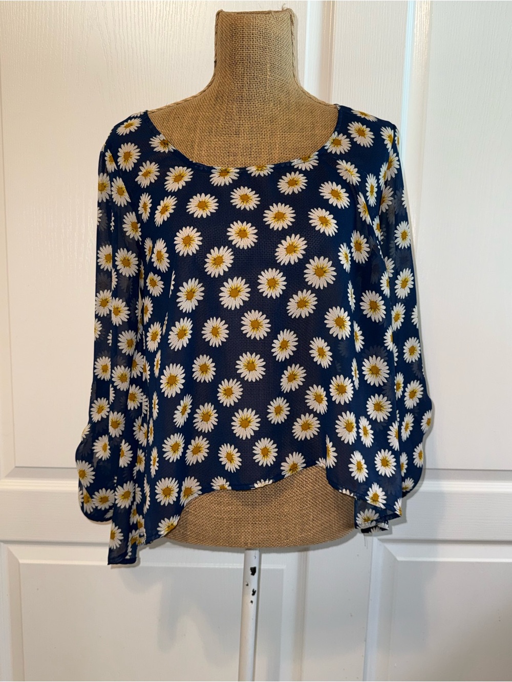 Navy Daisy Scoop Neck Long-Sleeve Blouse